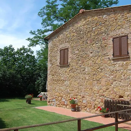 아파트 Comiti David